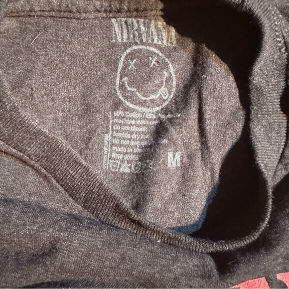 Nirvana Smiley Face Tee m - Picture 3 of 3